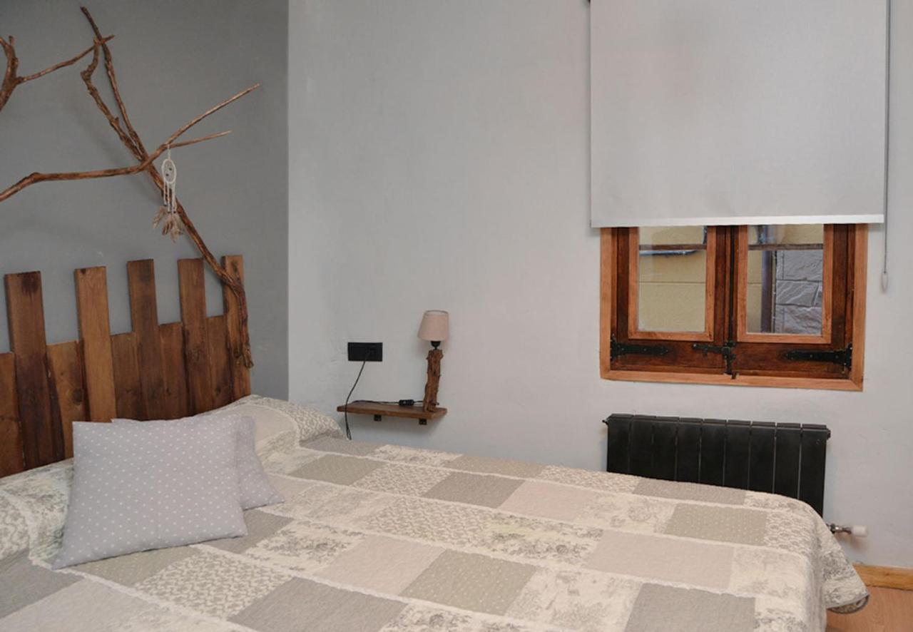 Апартаменты Piso Rustico-Moderno 6 Plazas - Pobla De Lillet Ла-Побла-де-Лильет Экстерьер фото